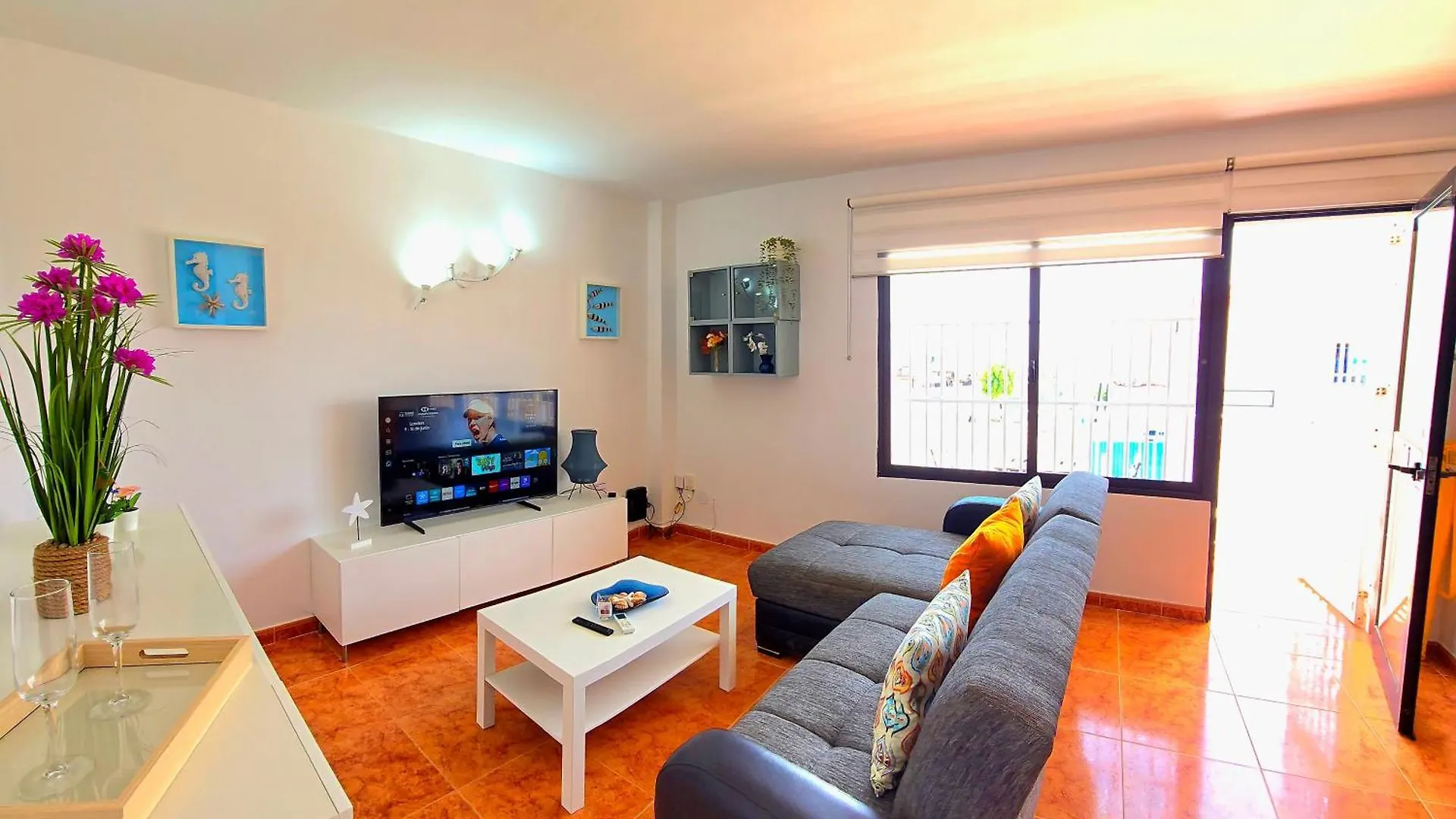 Apartment Lidia 2 Front Line Beach, One Bed Torremolinos Espagne